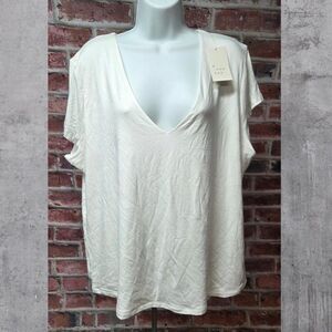 A New Day White Slim Fit T-Shirt 1X Deep Scoop V-Neck Soft Stretchy Jersey Top